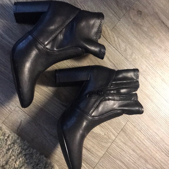 Black Ankle Boots - Picture 4 of 8